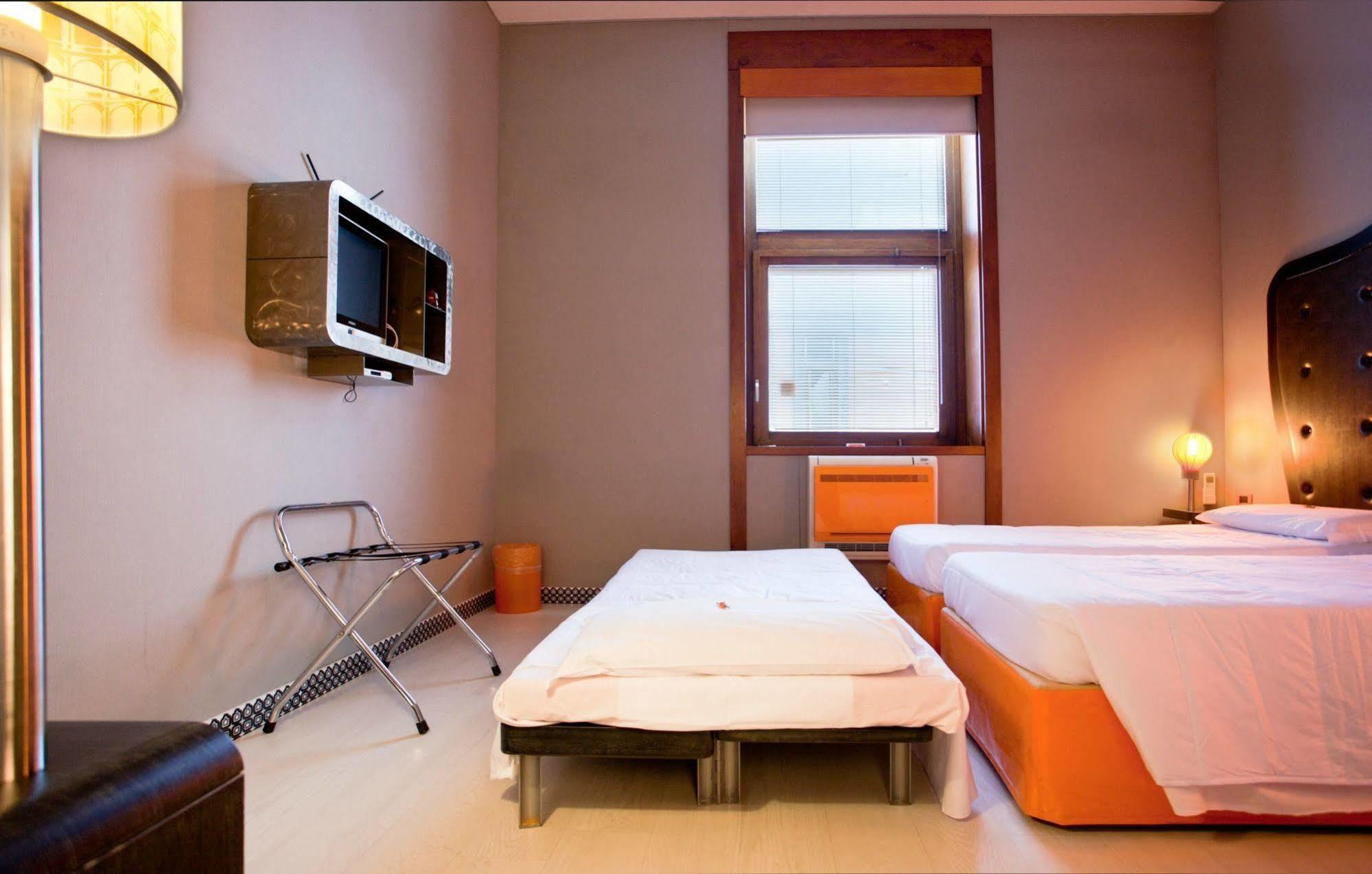 Orange Hotel Рим Екстер'єр фото